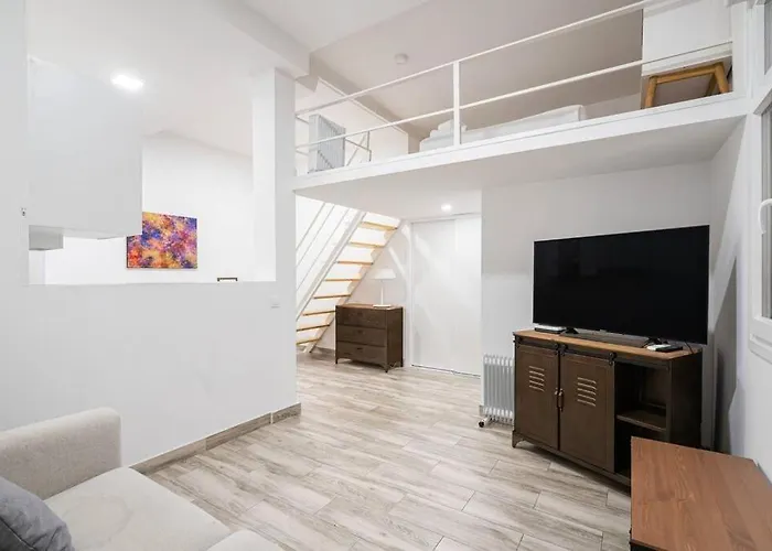 Nice Apartment In Chamberi Pon23